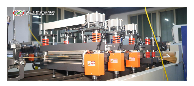 全自動尖底制袋機(jī)